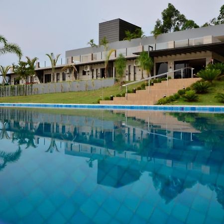 Capao Do Cerrado Pousada E Spa Итабирито Екстериор снимка