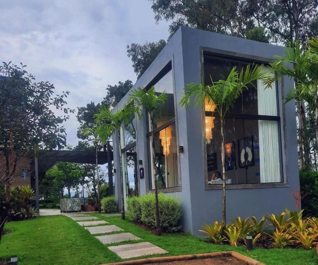 Capao Do Cerrado Pousada E Spa Итабирито Екстериор снимка